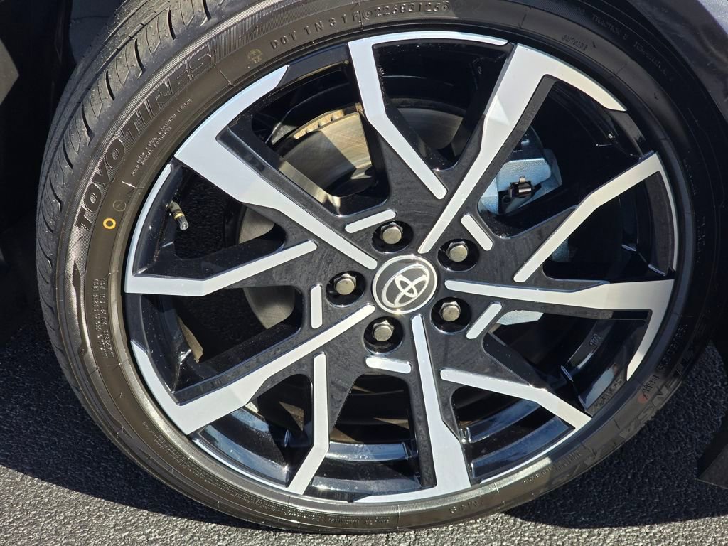 New 2026 Toyota Prius Plug-In Hybrid image 11