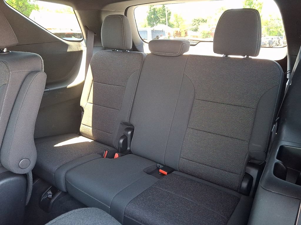 Used 2024 Chevrolet Traverse LT AWD/4WD image 13