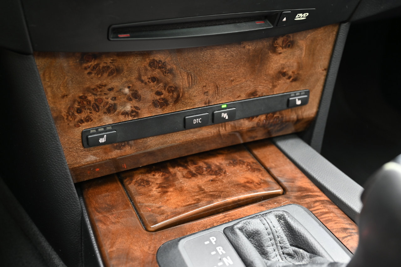 Used 2007 BMW 550i Sedan image 22