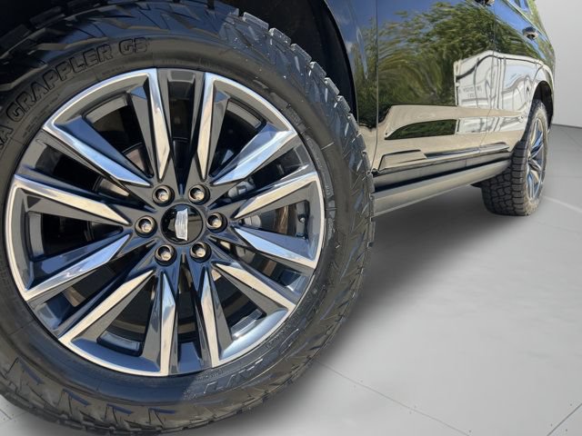 Used 2023 Cadillac Escalade Sport Platinum AWD/4WD image 37