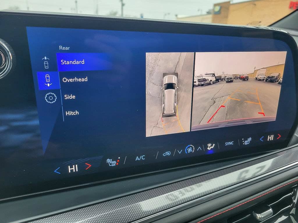Used 2025 Chevrolet Tahoe RST w/ Sun And Tow Package AWD/4WD image 17
