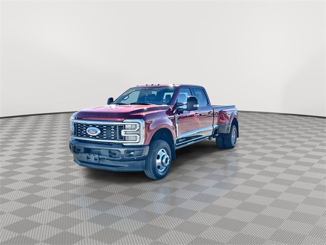 Used 2024 Ford F350 King Ranch image 4