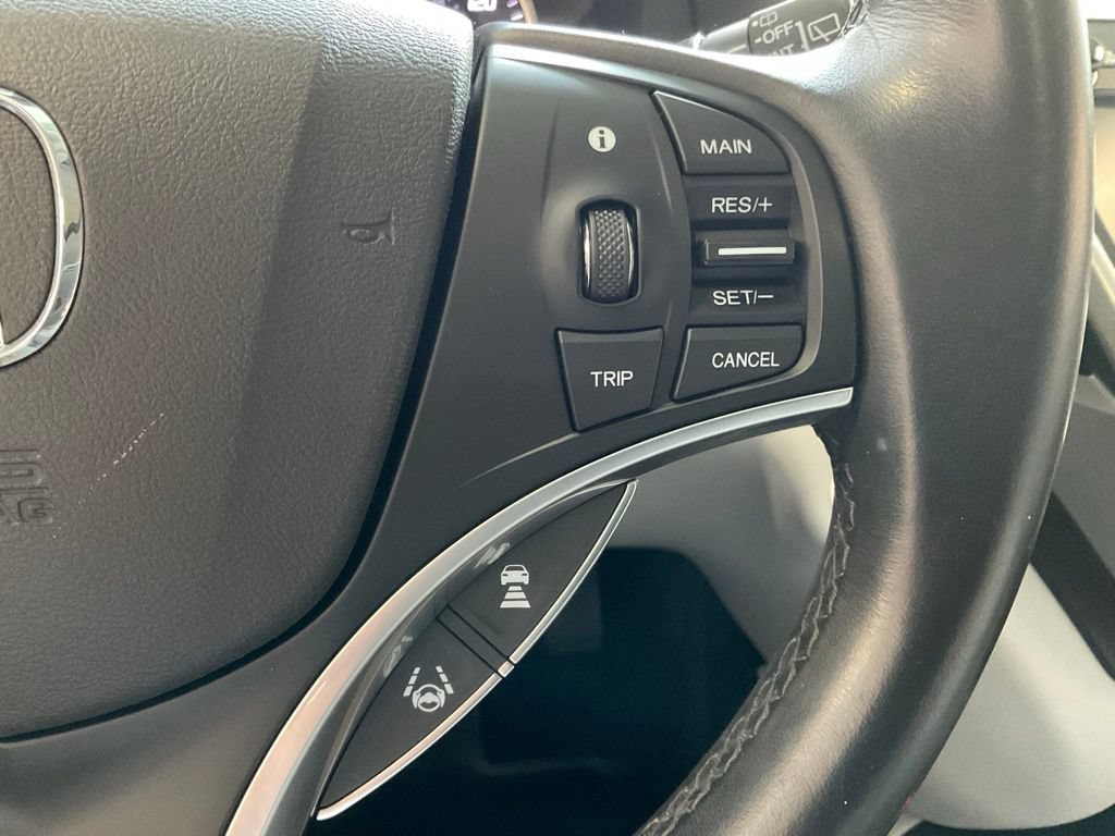 Certified 2018 Acura MDX SH-AWD w/ Technology Package image 14