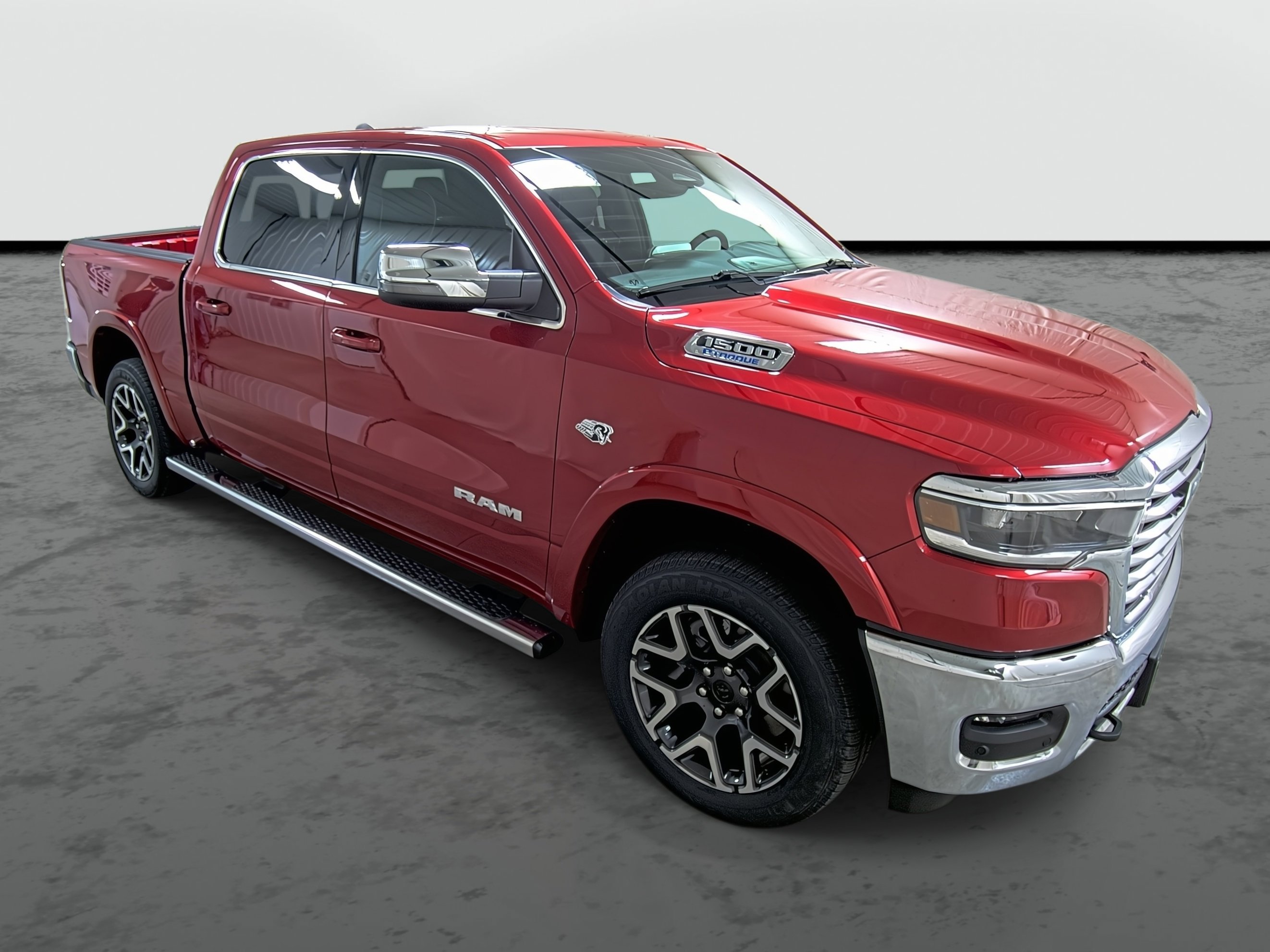 New 2026 RAM 1500 Laramie AWD/4WD image 5