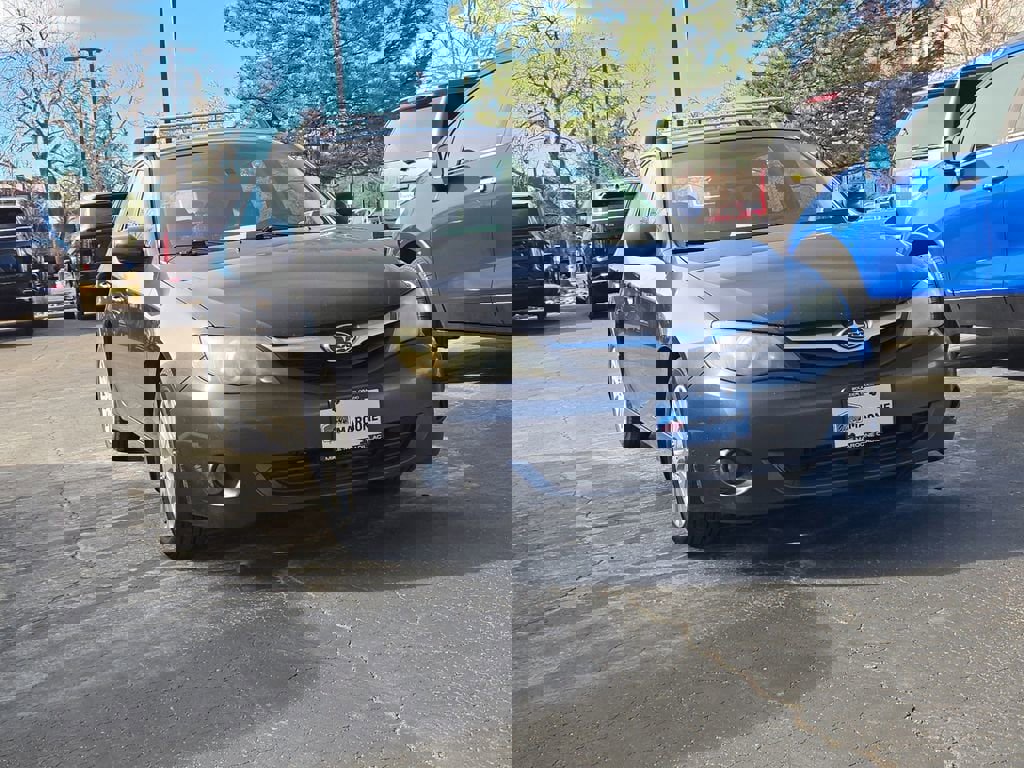 Used 2011 Subaru Impreza 2.5i Premium w/ PWR Moonroof Value Pkg image 3