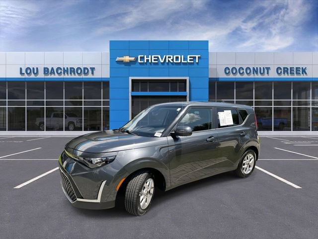 Used 2024 Kia Soul LX w/ Option Group 015 FWD image 4