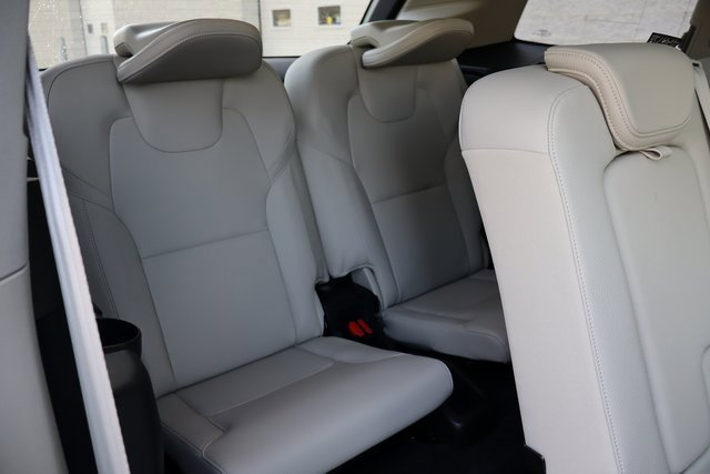 Used 2025 Volvo XC90 B6 Plus w/ Protection Package Premier image 32