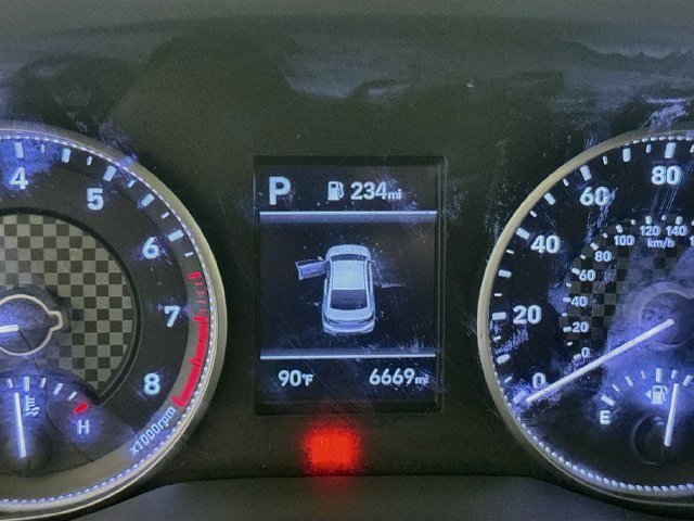 Used 2020 Hyundai Elantra SE FWD image 15