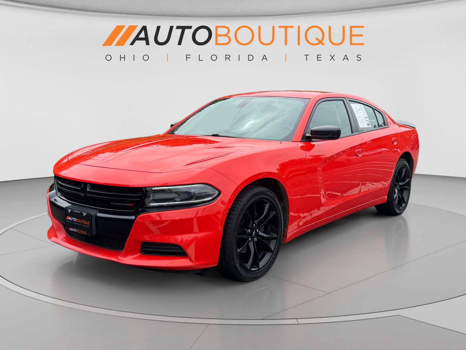 Used 2017 Dodge Charger SE w/ Blacktop Package RWD image 25