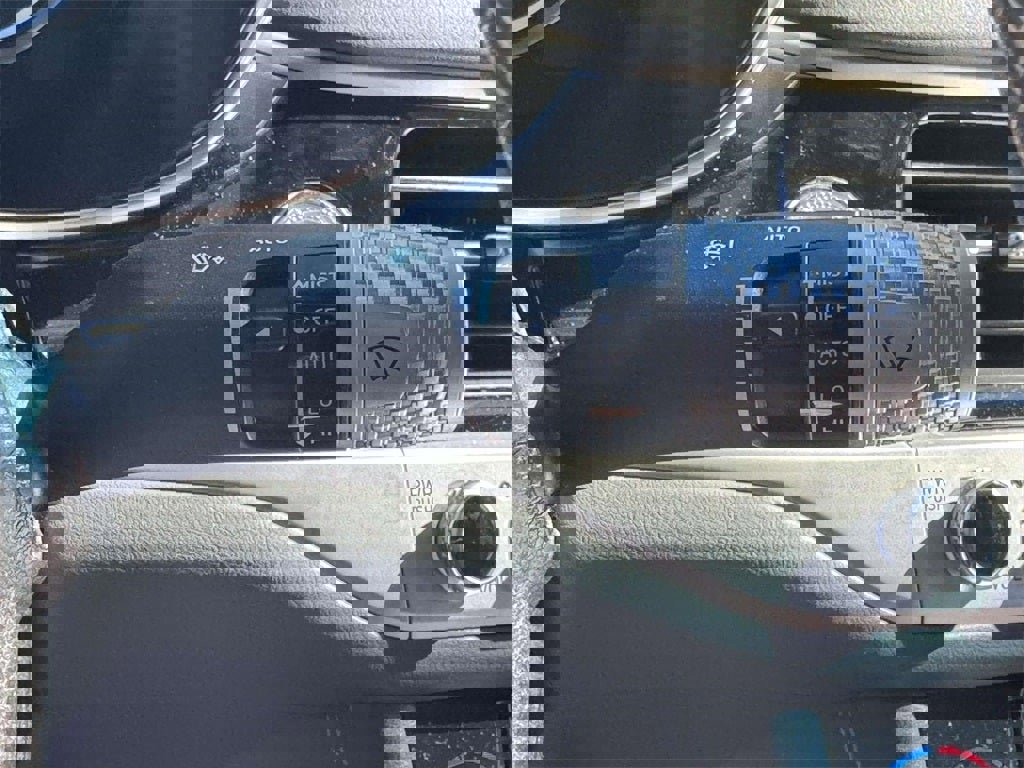 Used 2025 Genesis G70 3.3T Advanced w/ Sport Prestige Package image 24