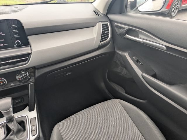 Certified 2026 Kia Seltos LX FWD image 17