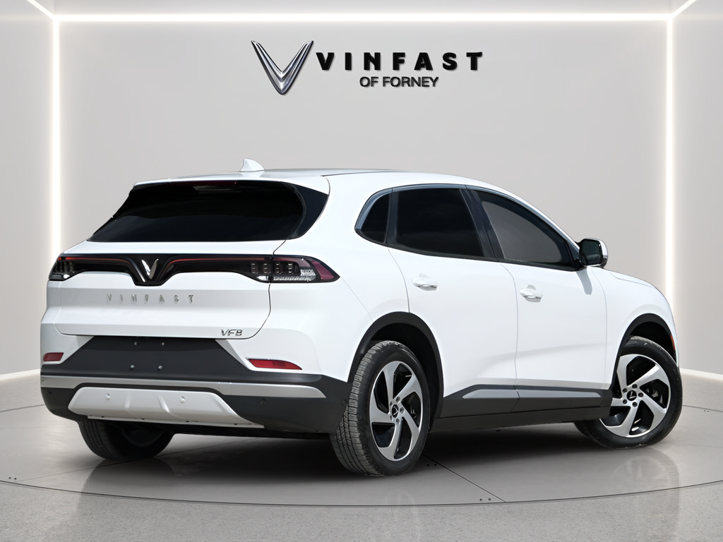 New 2025 VinFast VF 8 Eco AWD/4WD image 3