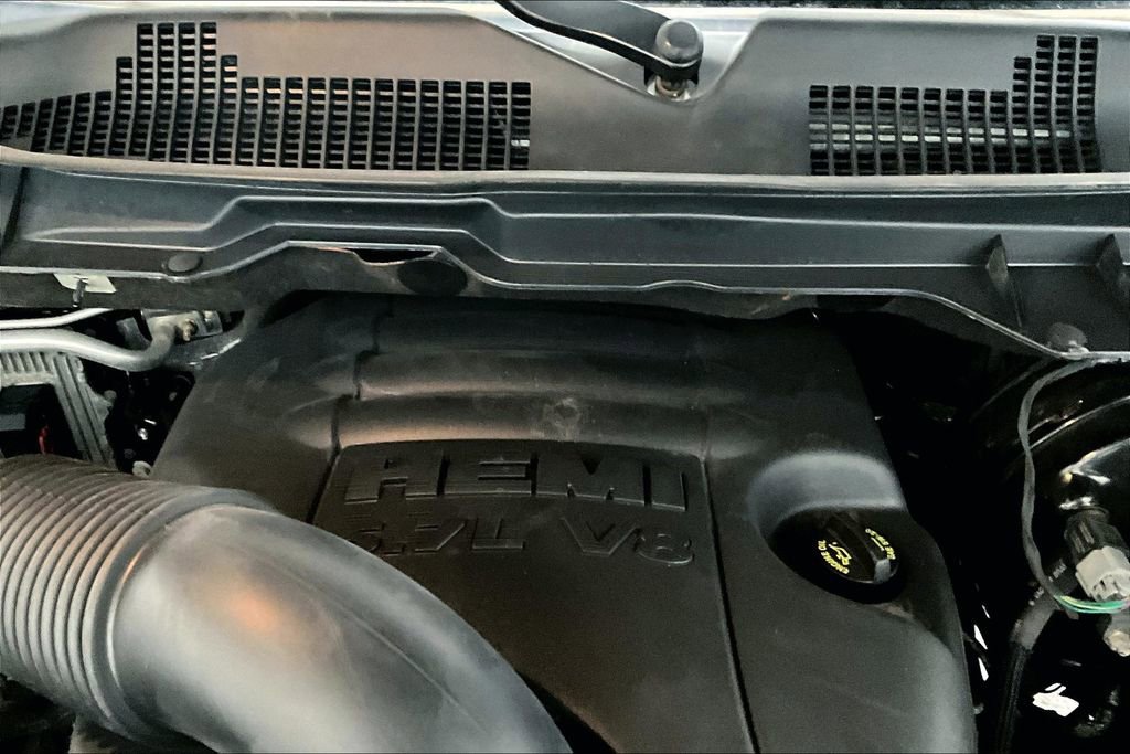 Used 2016 RAM 1500 Sport w/ Black Ram 1500 Sport Group image 28