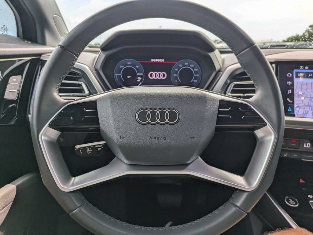 Used 2025 Audi Q4 e-tron Prestige w/ Cold Weather Package AWD/4WD image 28