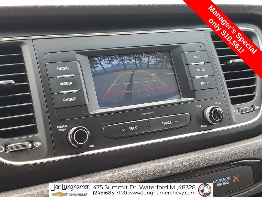 Used 2018 Kia Sedona L FWD image 15