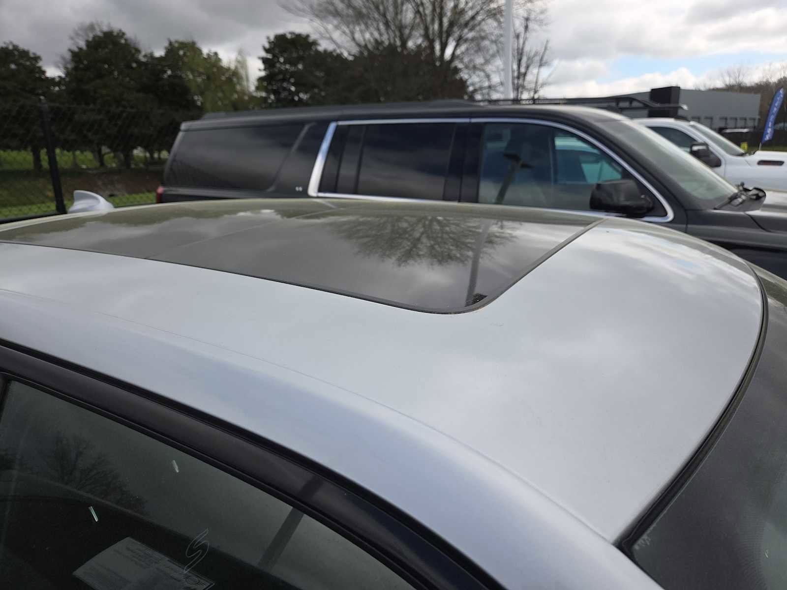 Used 2023 Chrysler 300 S w/ Comfort Group image 3