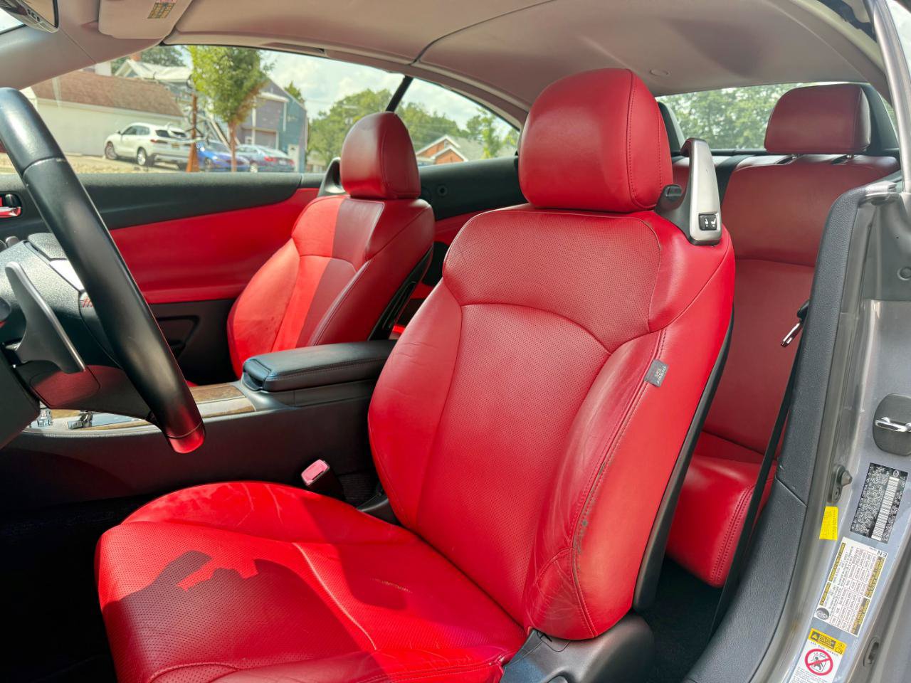 Used 2015 Lexus IS 250C w/ Luxury Package RWD image 15