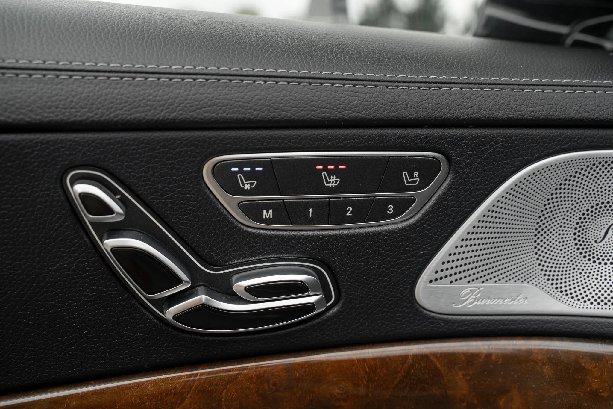 Used 2016 Mercedes-Benz S 550 4MATIC Sedan image 20