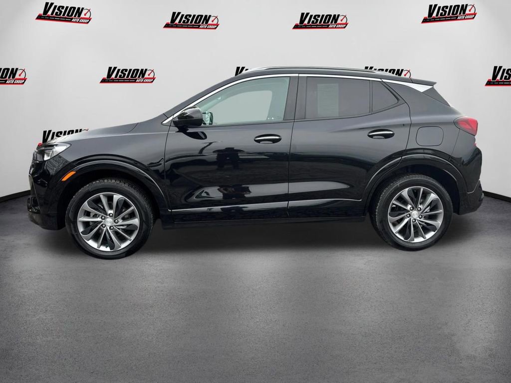 Used 2023 Buick Encore GX Select w/ Sport Touring Package image 8