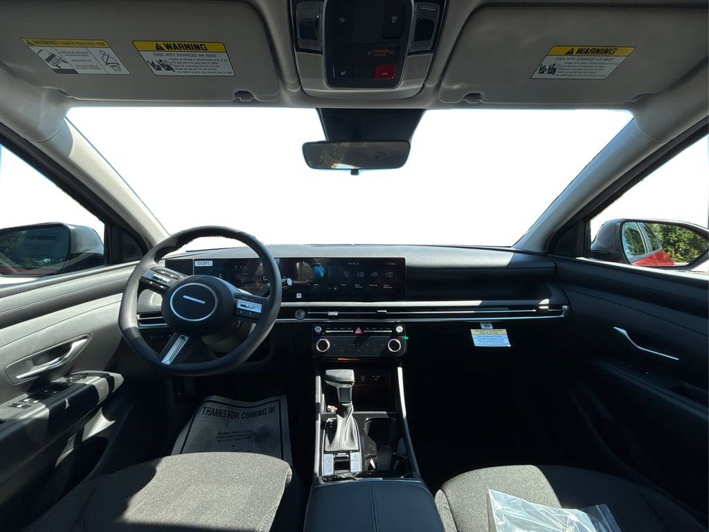 New 2026 Hyundai Tucson SEL image 18