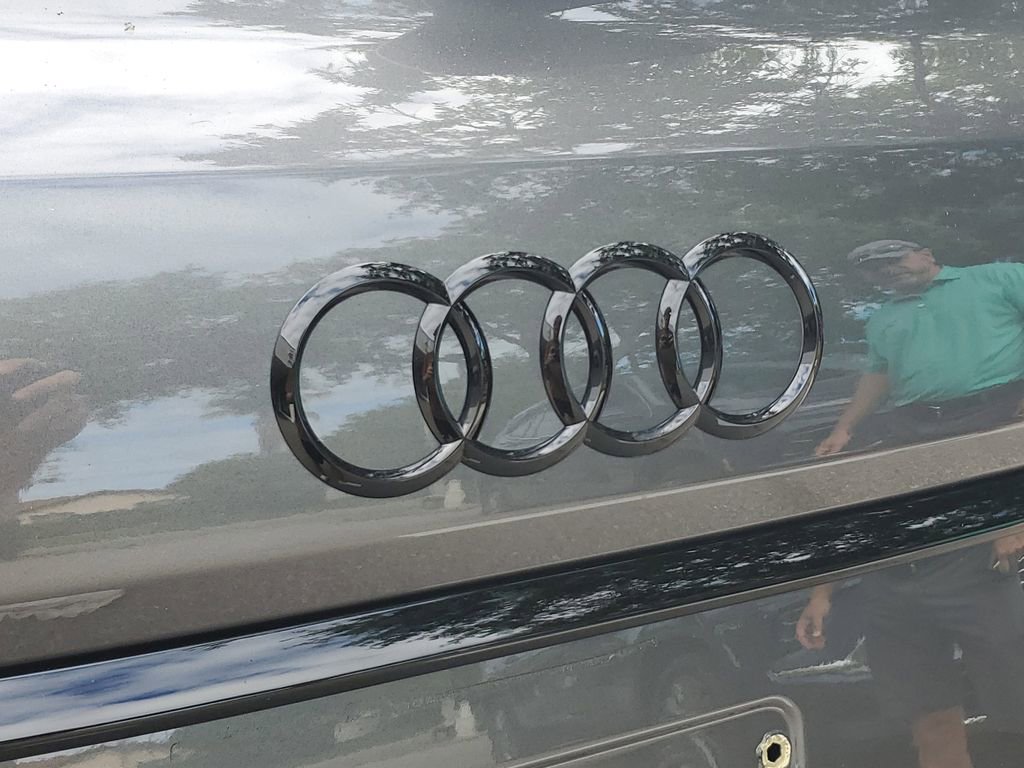 Used 2023 Audi Q7 3.0T Prestige image 30