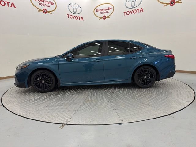 Certified 2025 Toyota Camry SE FWD image 5
