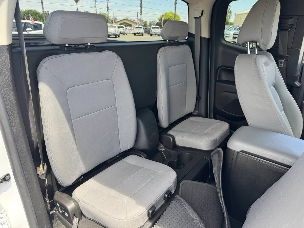 Used 2018 GMC Canyon W/T w/ Convenience Package RWD image 15