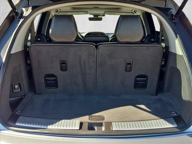 Used 2017 Acura MDX w/ Technology Package AWD/4WD image 6