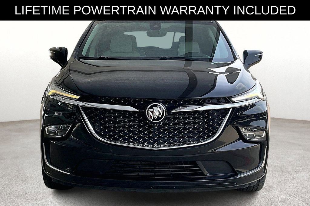 Used 2023 Buick Enclave Avenir w/ Avenir Technology Package image 5