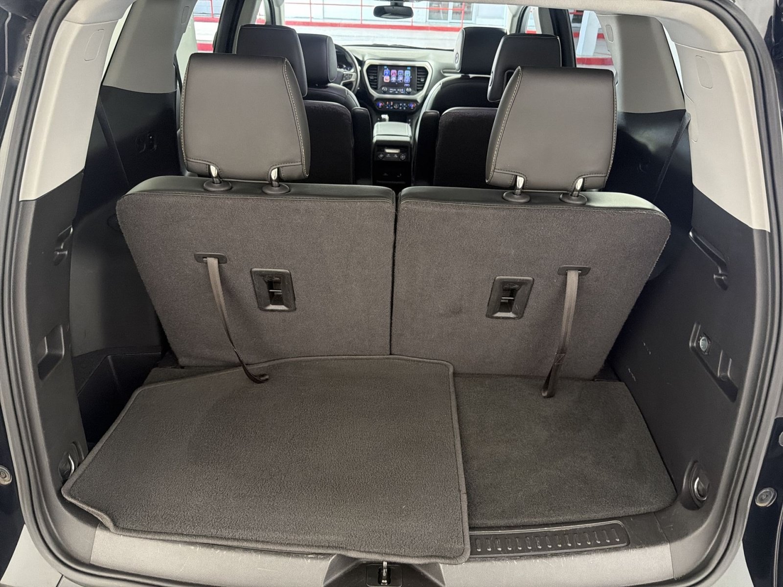 Used 2017 GMC Acadia SLT FWD image 27