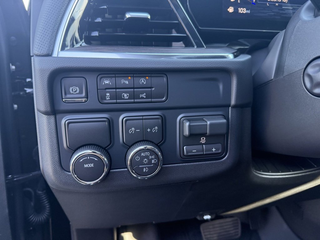 New 2025 Chevrolet Tahoe Premier w/ Sun And Tow Package image 29