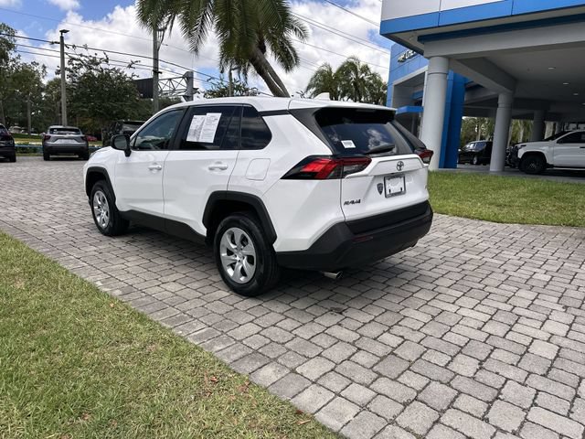 Used 2024 Toyota RAV4 LE FWD image 34