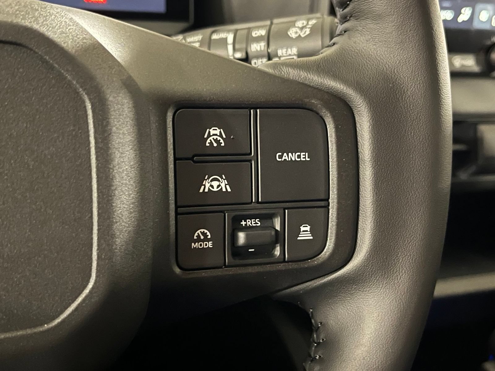 New 2026 Toyota RAV4 SE w/ Convenience Package AWD/4WD image 29