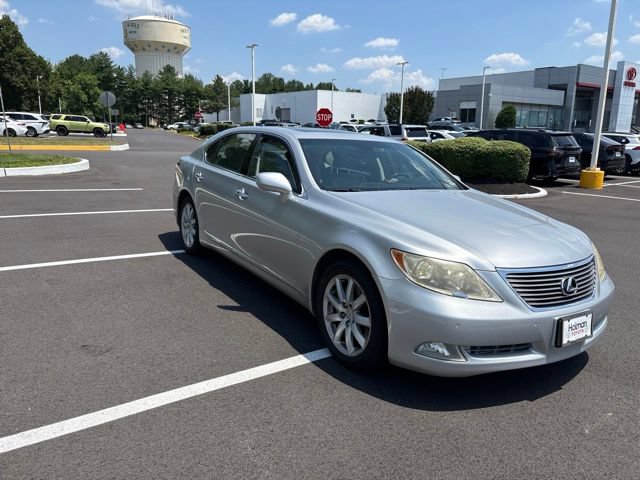 Used 2007 Lexus LS 460 L RWD image 8