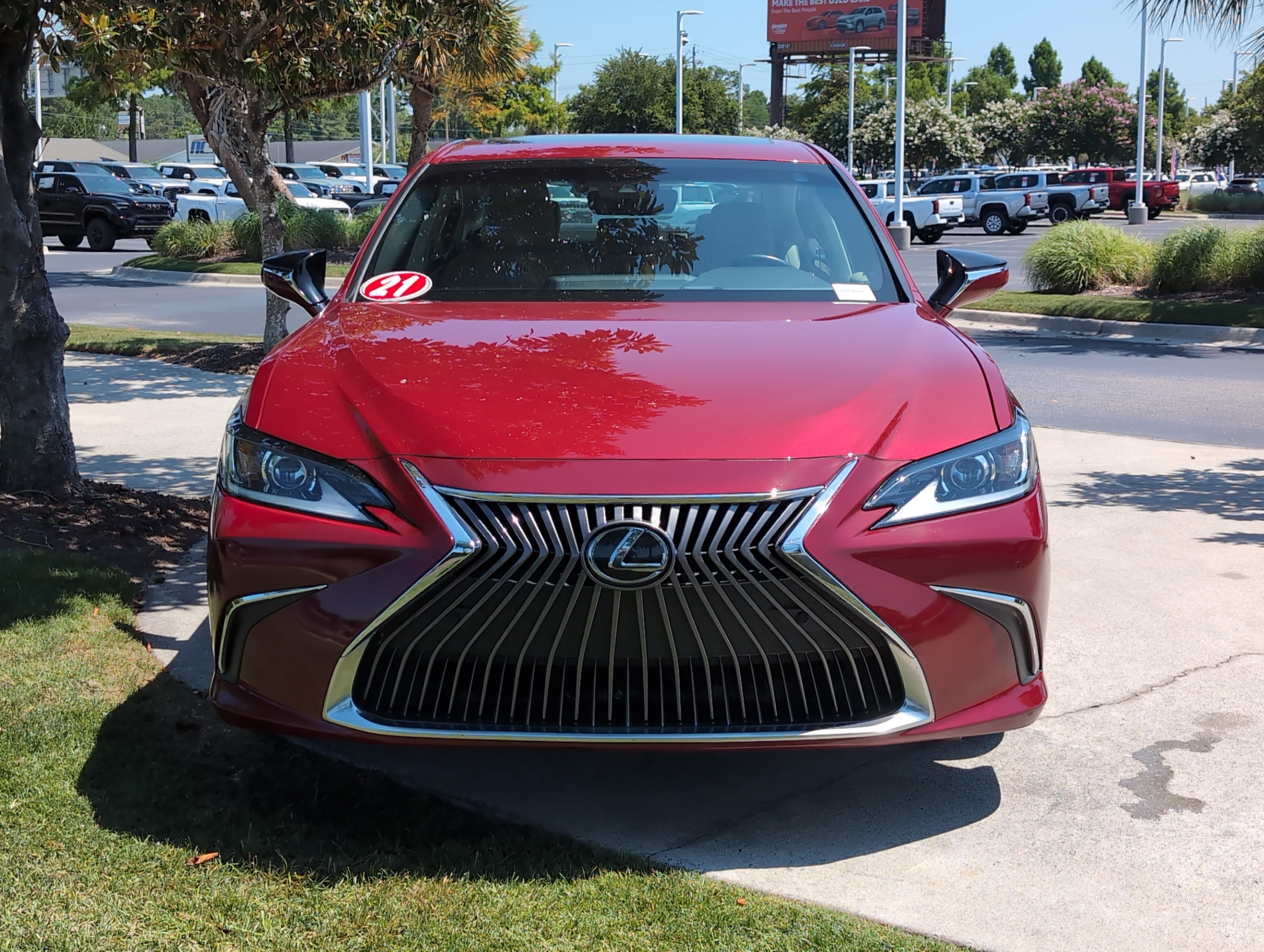 Used 2021 Lexus ES 350 w/ Premium Package FWD image 3