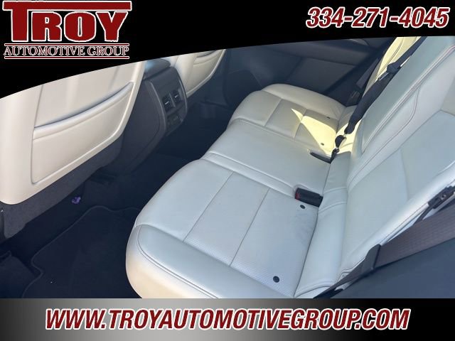 Used 2019 Cadillac XT4 Sport AWD/4WD image 24