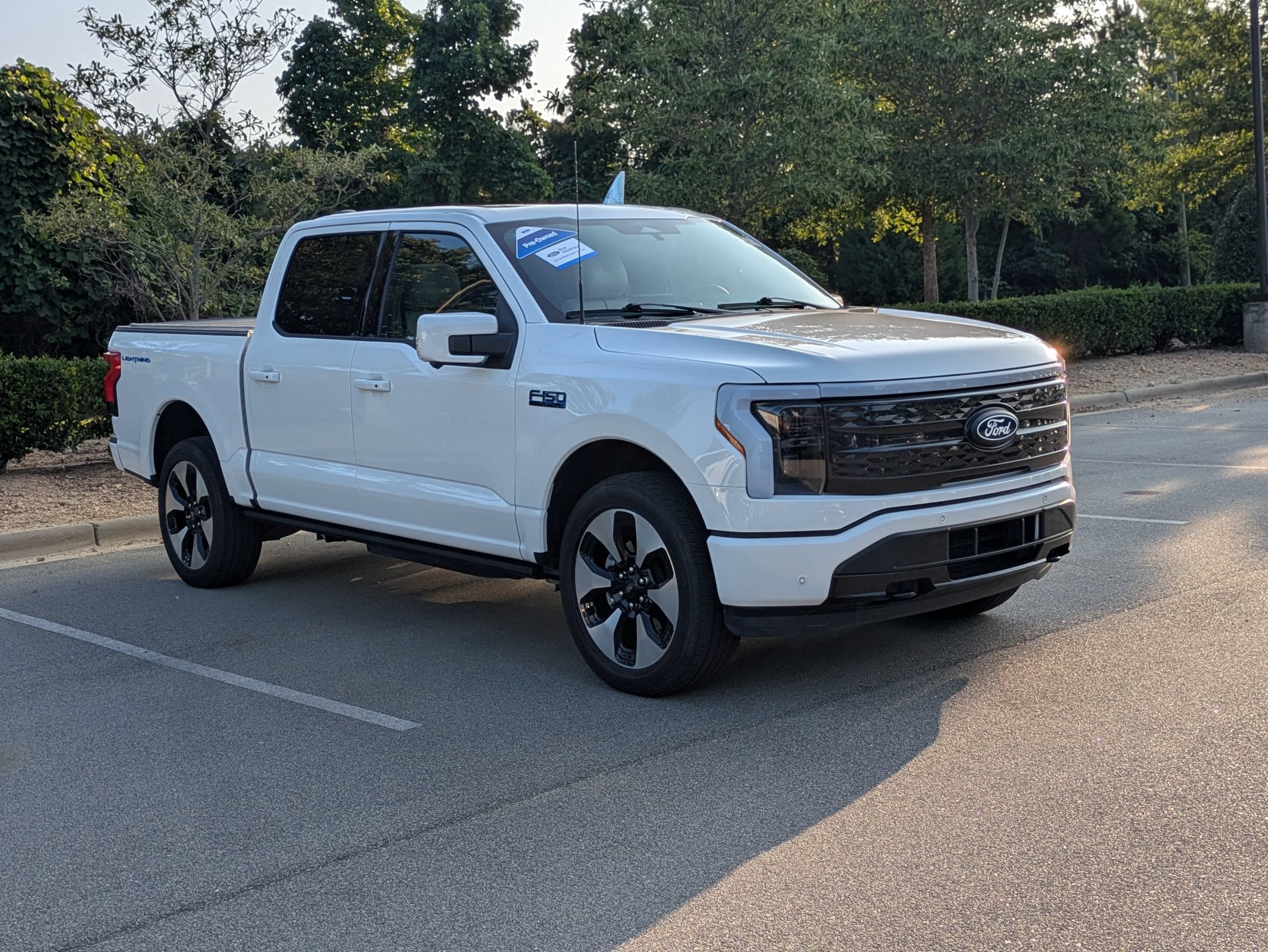 Certified 2025 Ford F150 Lightning Platinum AWD/4WD image 2