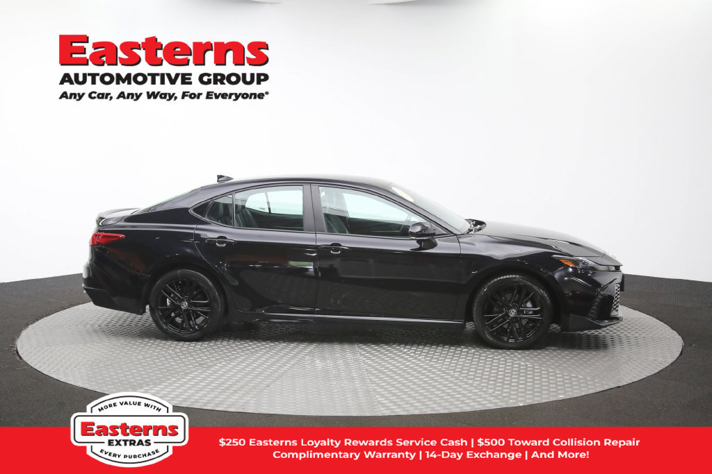 Used 2025 Toyota Camry SE FWD image 44