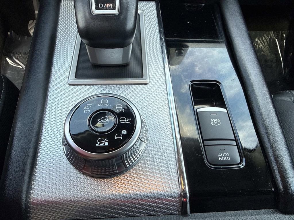 Used 2022 Mitsubishi Outlander SEL AWD/4WD image 33