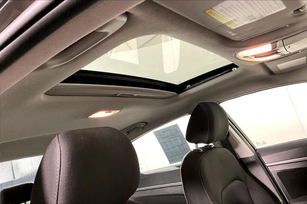 Used 2018 Hyundai Elantra Value Edition image 23