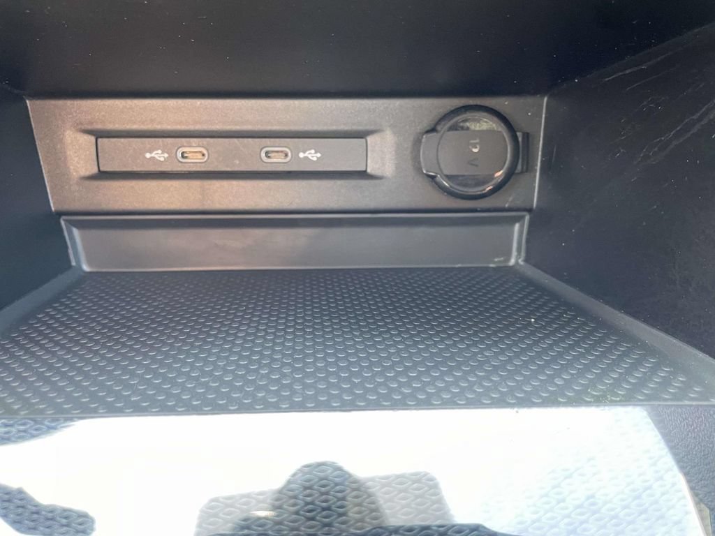 Used 2025 Volkswagen Taos S AWD/4WD image 26