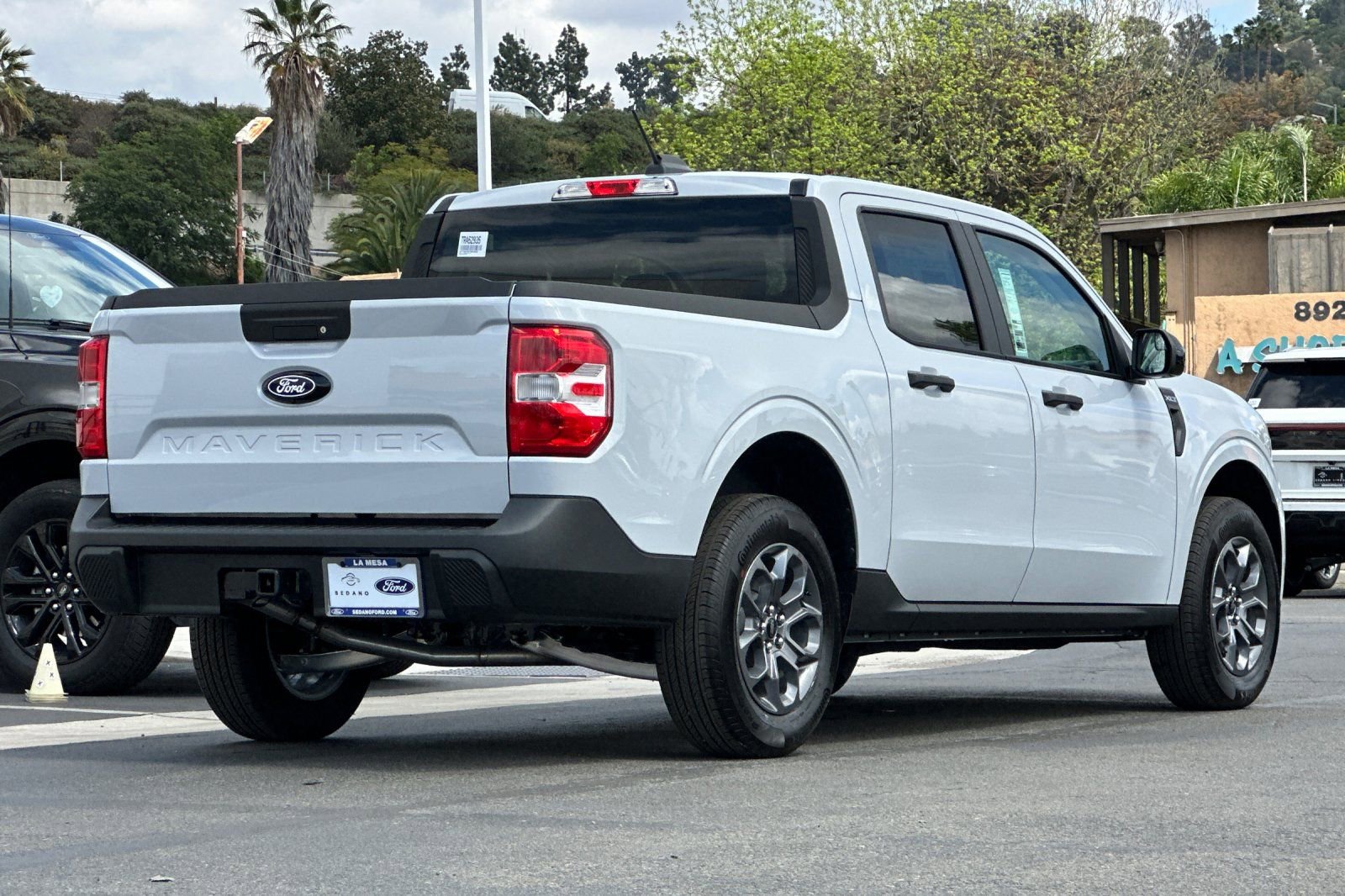 New 2026 Ford Maverick XLT w/ XLT Luxury Package image 3