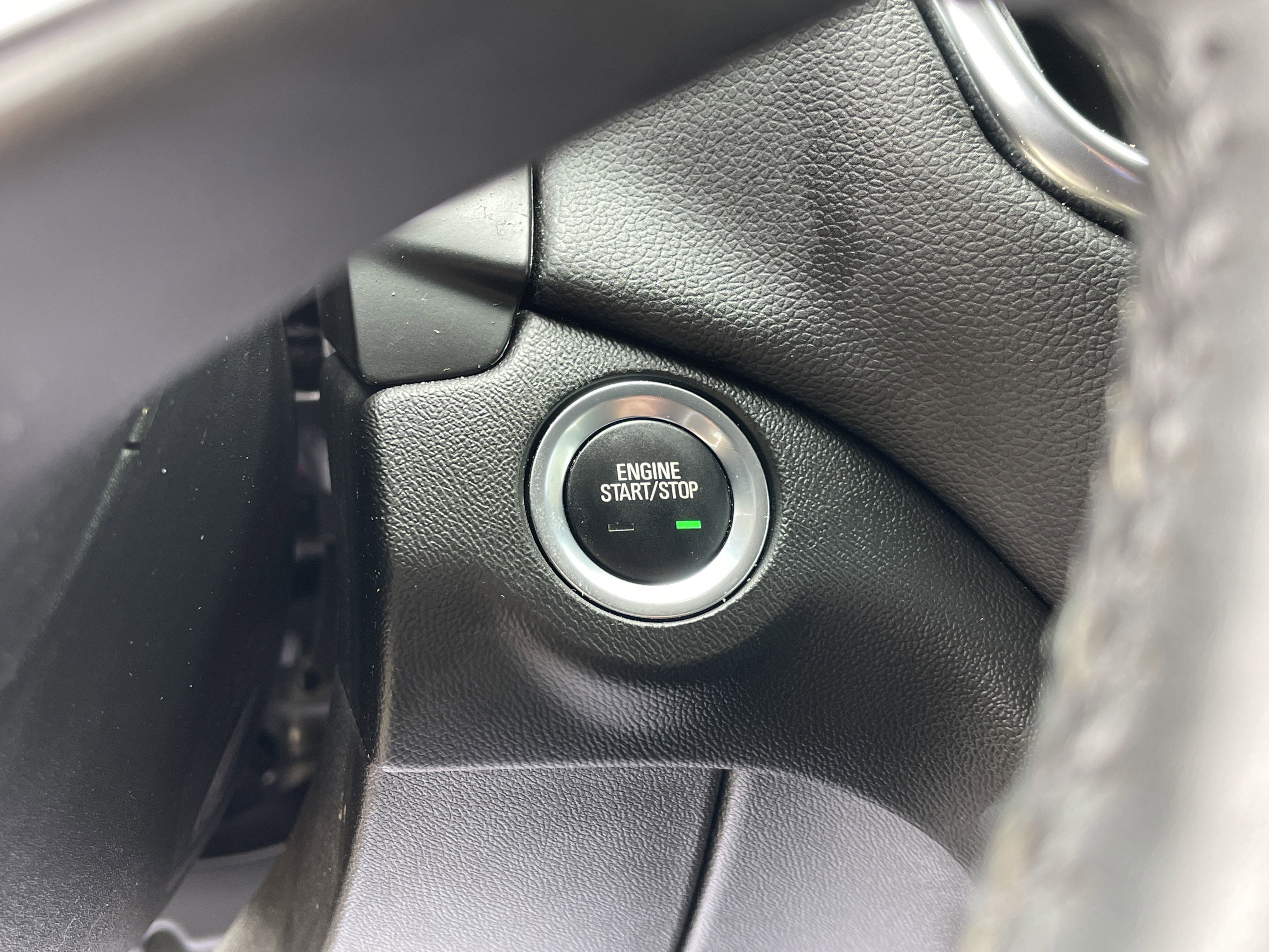 Used 2022 Chevrolet Equinox LT image 20