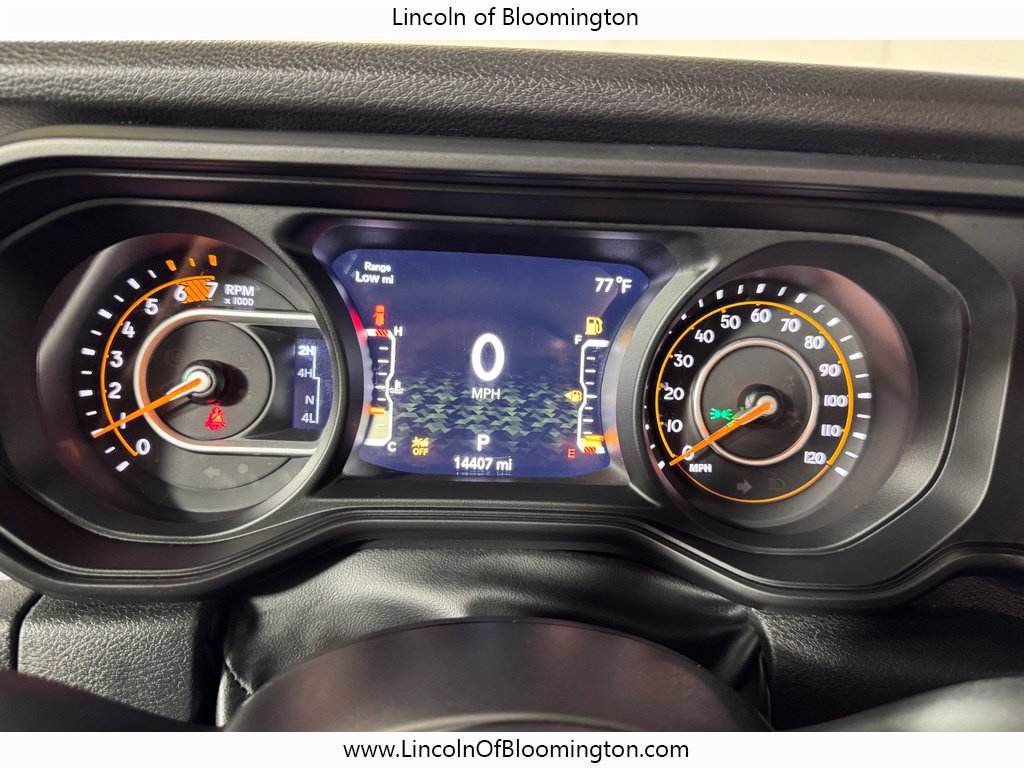 Used 2025 Jeep Wrangler Unlimited Sport AWD/4WD image 18