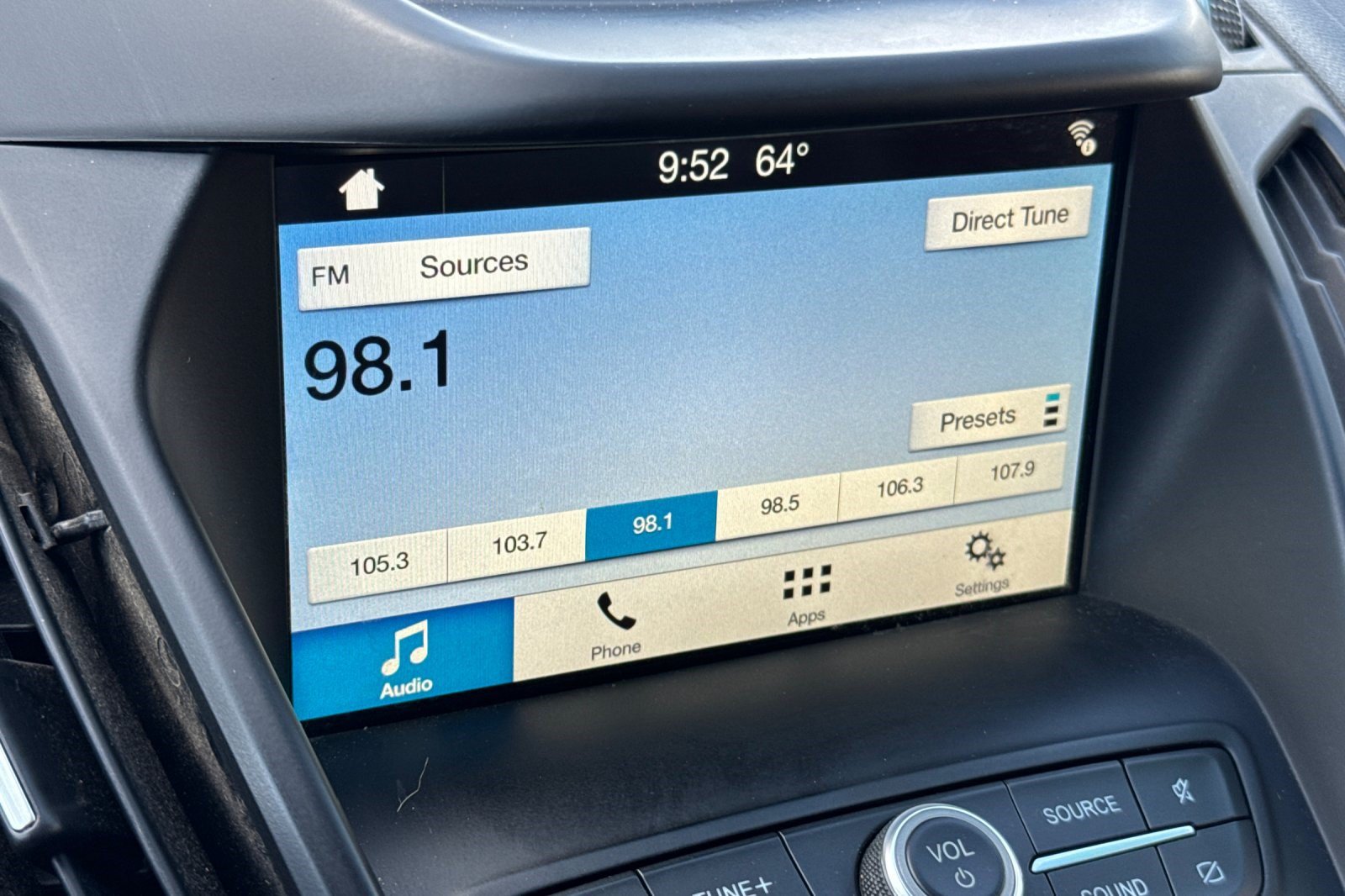 Used 2019 Ford Escape SEL FWD image 21