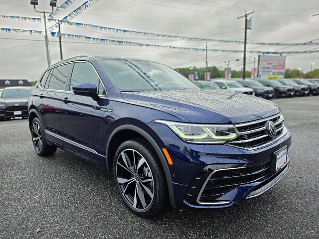 Used 2022 Volkswagen Tiguan SEL R-Line AWD/4WD image 8