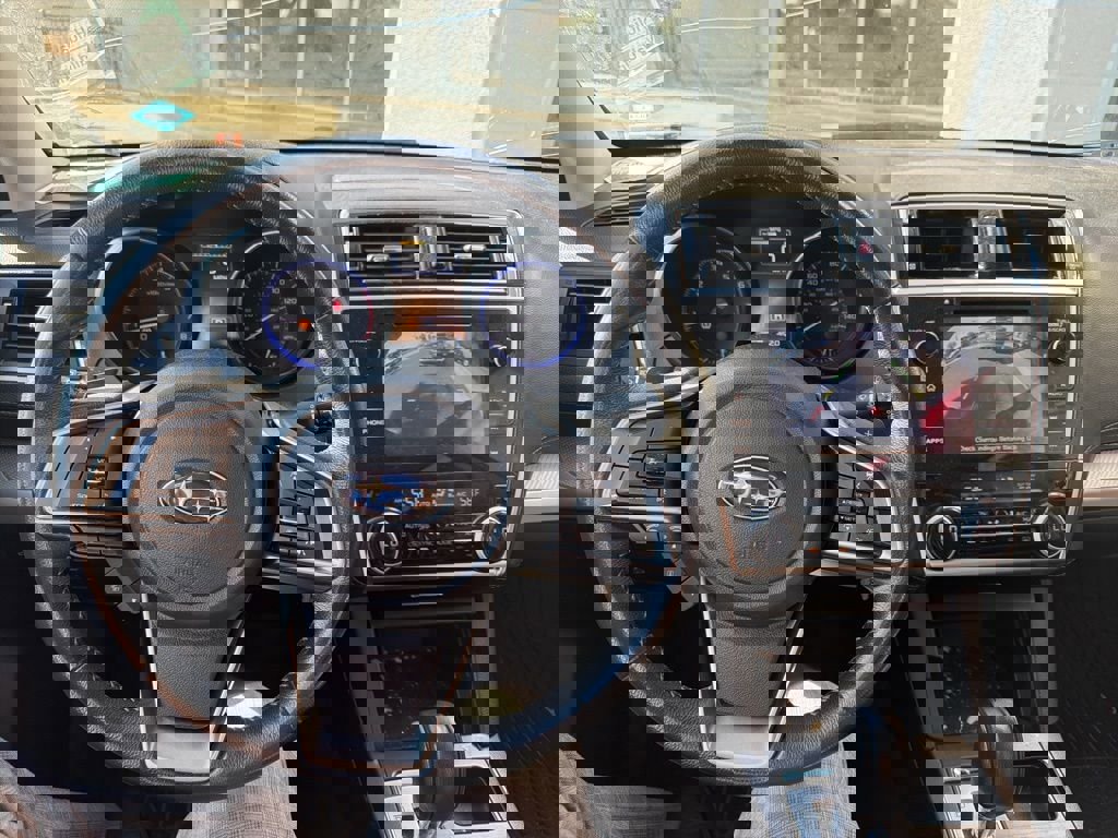 Used 2018 Subaru Outback 2.5i Premium image 6