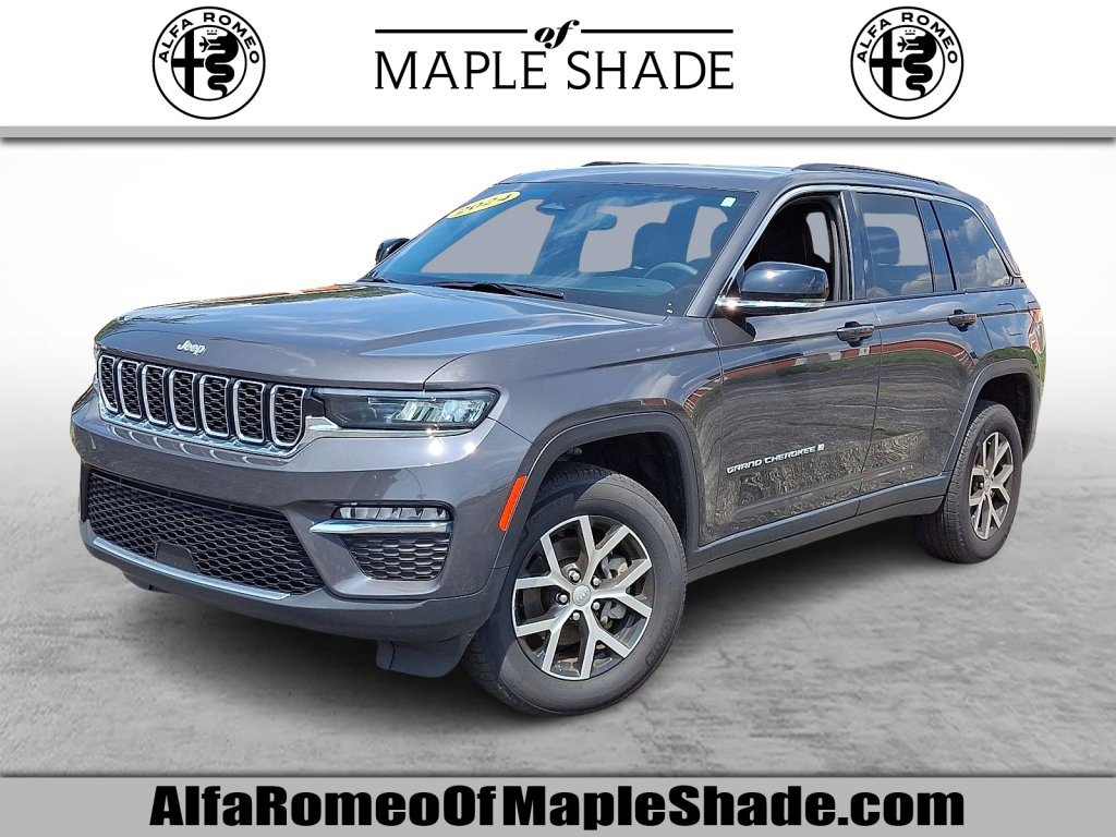 Used 2024 Jeep Grand Cherokee Limited image 1