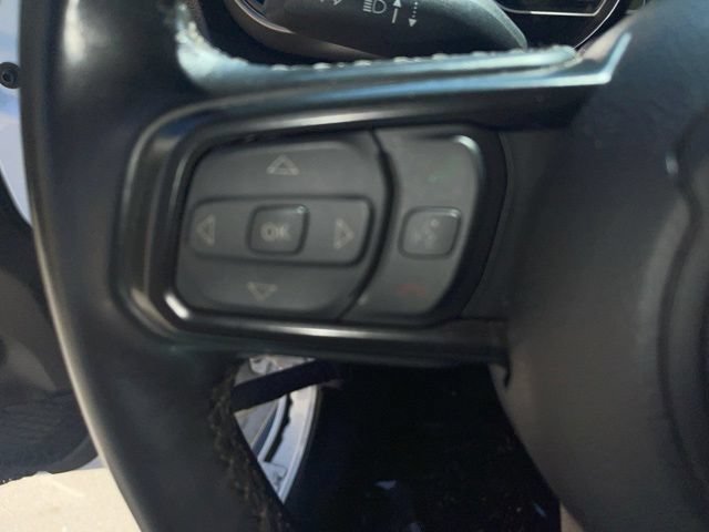 Used 2022 Jeep Gladiator Sport AWD/4WD image 15