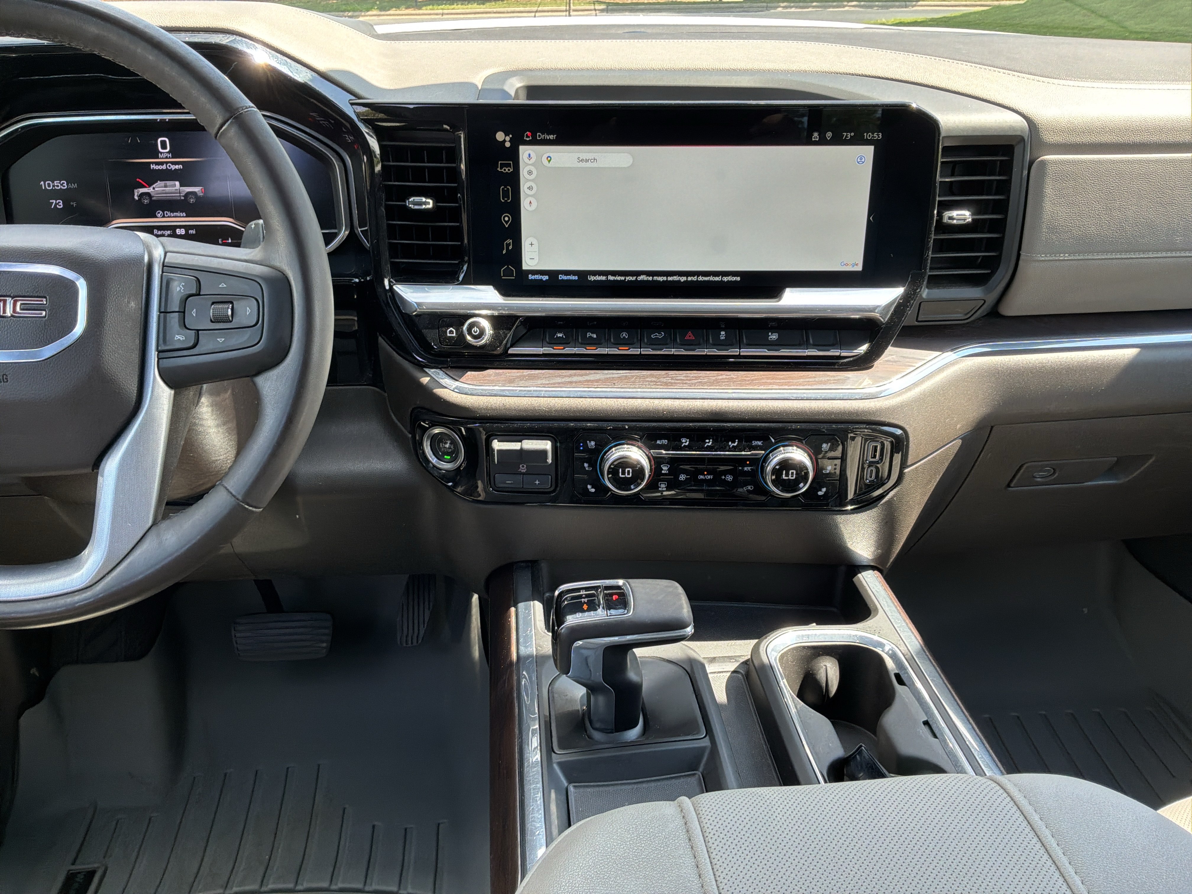 Used 2024 GMC Sierra 1500 SLT w/ SLT Premium Plus Package AWD/4WD image 40
